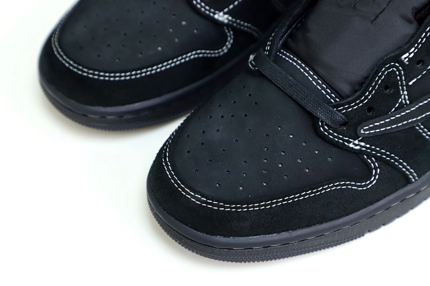 X NIKE SCOTT OG PHANTOM” 1 AIR “BLACK JORDAN LOW TRAVIS 0309